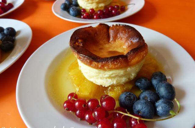 Petits flans de ricotta au Limoncello et à l’ananas - Photo par Carmen