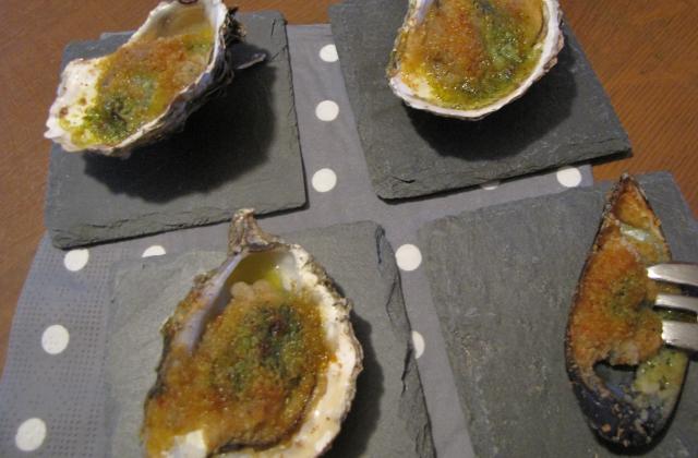 Huîtres gratinées au beurre de menthe - Photo par henaulb