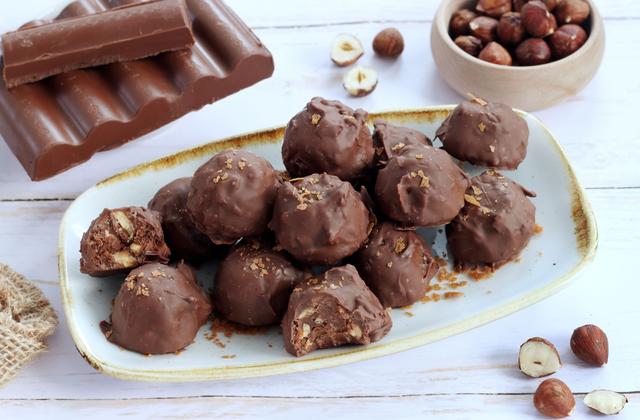 Rochers pralinés au chocolat noir - Photo par Silvia Santucci