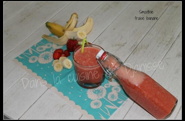 Smoothie fraise-banane - Photo par Djanisse