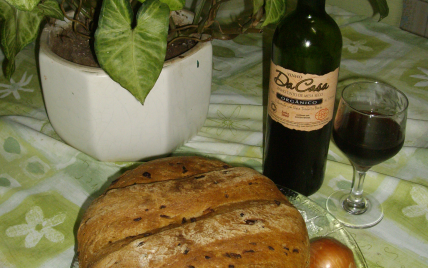 Pain aux oignons et vin rouge maison - Photo par 750g