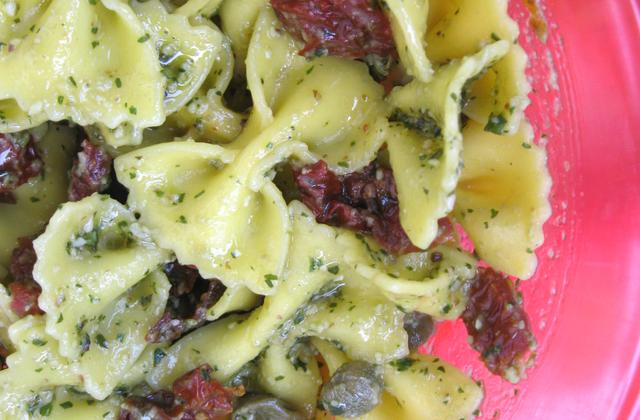 Salade de farfalle à la sicilienne - Photo par lacasss