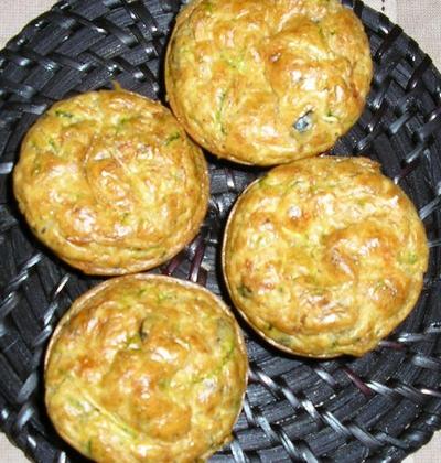 Muffins de courgettes aux olives - Photo par pivoinJ