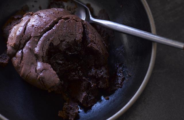 Gâteau fondant au chocolat et aux petits suisses - Photo par Nazia