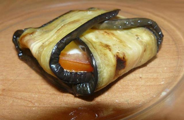 Papillote d'aubergine à la tomate et chèvre - Photo par cicoucook