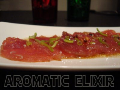 Carpaccio de thon rouge au poivre rose et vinaigre balsamique - ae