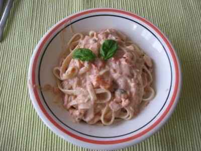 Linguine au saumon frais, légumes primeurs et sauce boursin cuisine - Lesgourmandisesdesylf