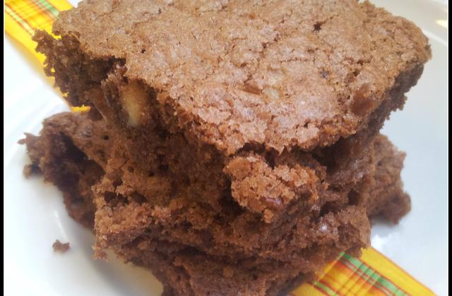Brownie américain aux noix de pécan - Photo par Feelacuisine