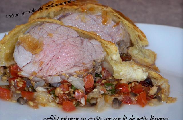 Filet mignon en croûte sur son lit de petits légumes - Photo par Nounoune25