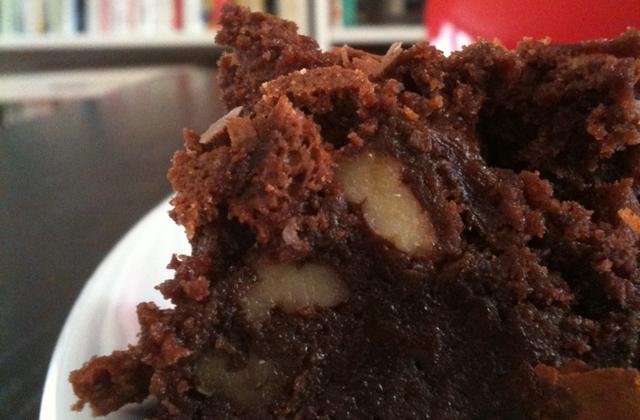 Brownie ultra gourmand aux noix - Photo par phimalo