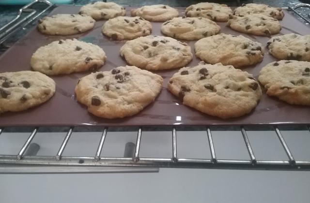Cookies aux pépites de chocolat (cuisson variable selon vos envies) - Photo par Titnanou13