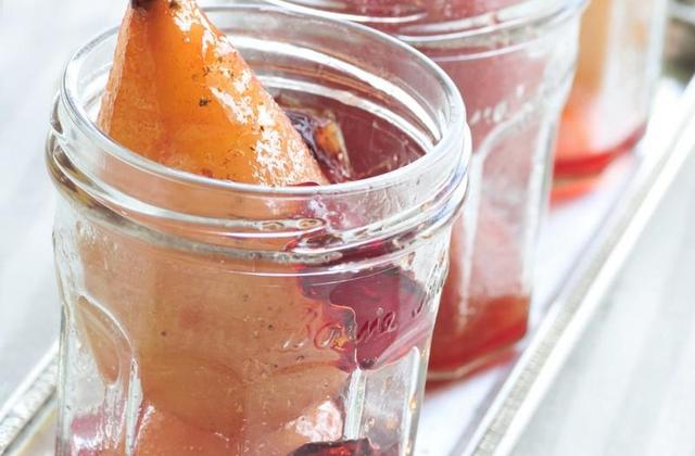 Fruits pochés à la Gelée de Groseilles - Bonne Maman