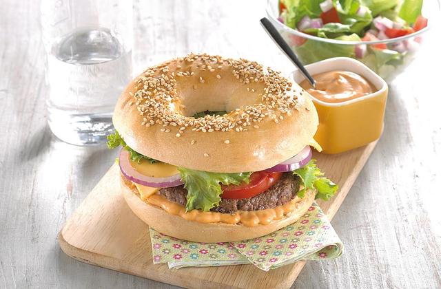 Bagel Burger - Photo par Amora