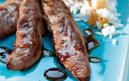 Aiguillettes à la sauce soja et riz à la canelle - Photo par Comité Interprofessionnel du Canard à Rôtir