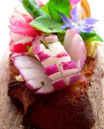 Tartine radis beurre et algues - Photo par Charlotte - 750g