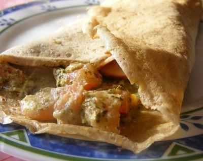 Crêpes de sarrasin au pistou de noix et noisettes et aux tomates - Photo par Sabrin