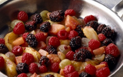 Fricassée de fruits au jus de pain d'épices et de thé - Vins du Val de Loire