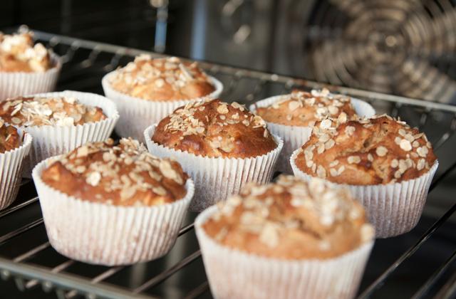 Muffins aux pommes et aux flocons d'avoine - Photo par 750g