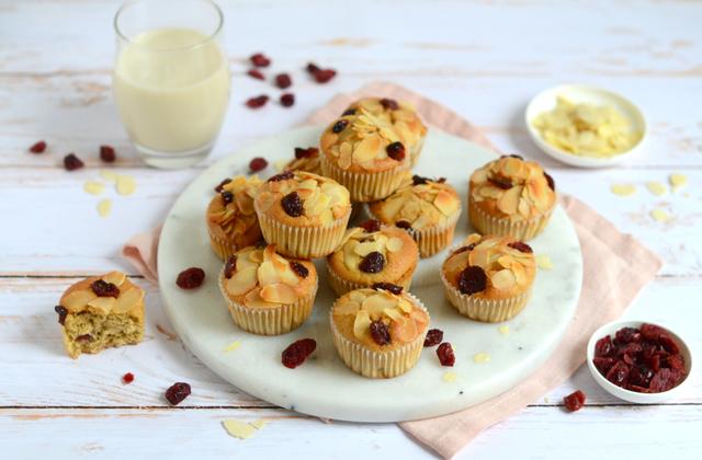 Muffins aux cranberries et amandes - Photo par Nadia Paprikas