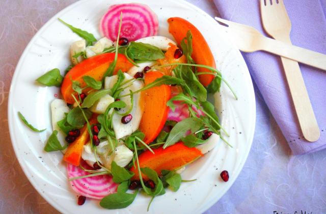 Salade de kaki Persimon, fenouil et betterave à la grenade - Photo par Epices & Moi