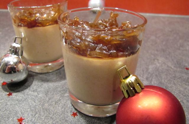 Panna cotta au foie gras et son confit d'oignons maison - Photo par Evacuisine