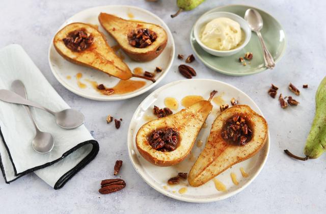 Poires rôties au four à la cannelle et noix de pécan - Photo par Silvia Santucci