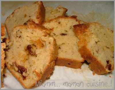 Cake aux tomates, pignon & parmesan - Photo par sandricCV