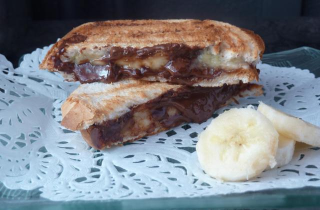 Croque-banane chocolat - Photo par ju2959