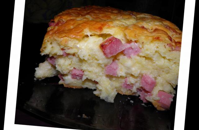 Cake façon raclette facile - Photo par titineqh