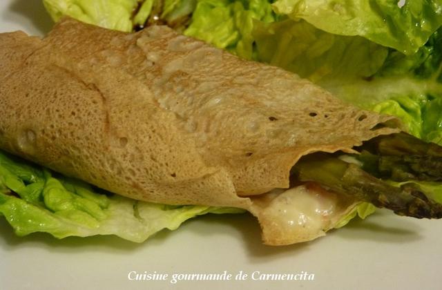 Galette de sarrasin aux asperges vertes - Photo par Carmen