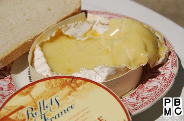 Camembert au miel à la braise - Photo par Papa Bosse et Maman Cuit