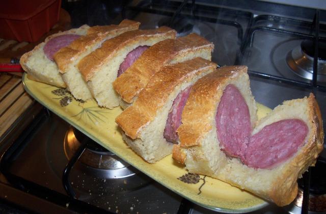 Saucisson brioché lyonnais de ma maman - Photo par lyn1981