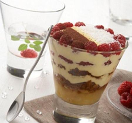 Tiramisu à la compotée d'ananas, framboises et saveur chicorée - Photo par Chicorée Leroux