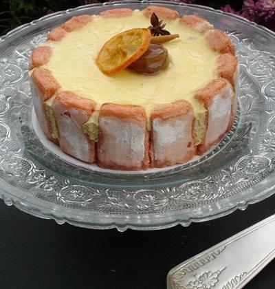 Charlotte de Reims aux Marrons et Bavaroise au Parfum de Noël - Photo par La cuisine de Fabrice