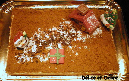 Le bavarois de Noël au chocolat, spéculoos, pommes caramélisées et caramel au beurre salé ....... - Photo par delice.delire