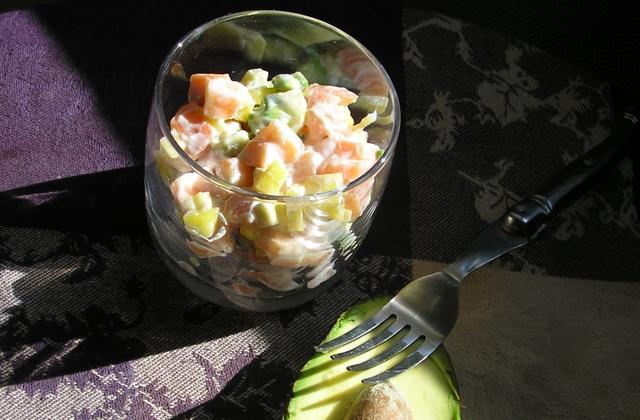 Verrine de tartare de saumon / mangue / avocat - Photo par fannyk