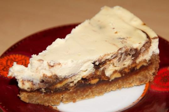 Cheesecake au beurre de cacahuète, sauces caramel et chocolat - bocook