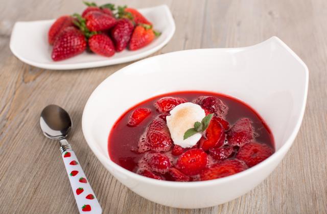 5 recettes fraises et rhubarbe au top - 750g