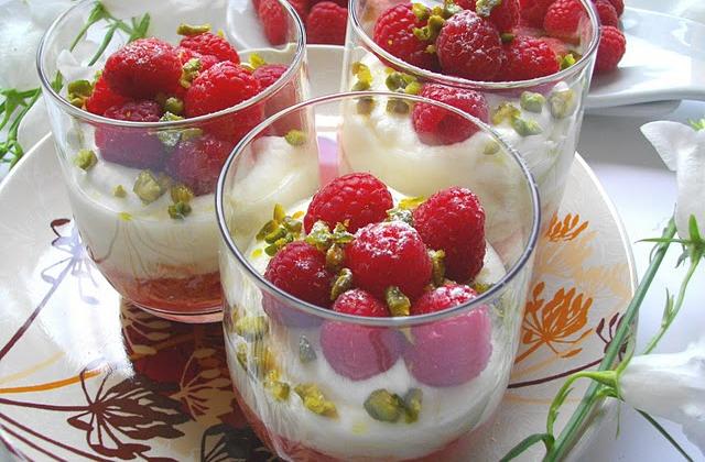 Bagatelle de tiramisu aux framboises et pistaches - Photo par Katoo_kitchen