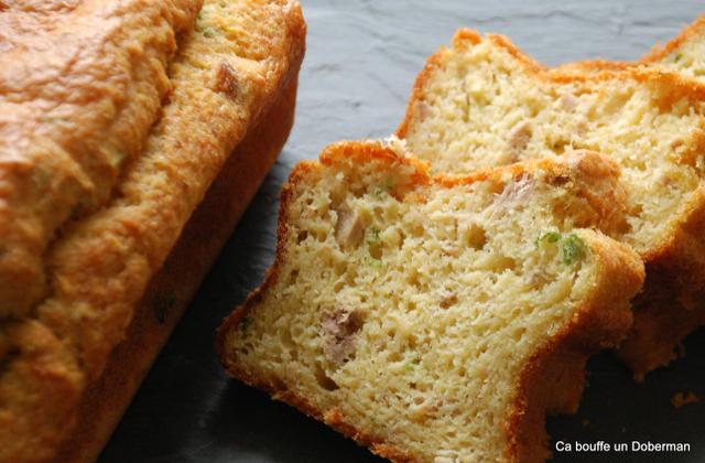 Cake au thon aux herbes aromatiques - Photo par scarlett