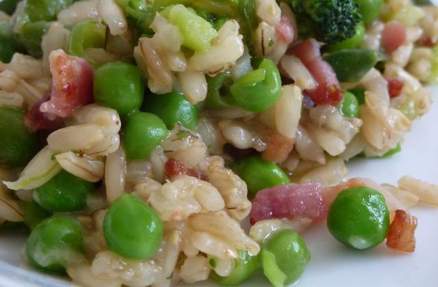 Risotto petits pois, fèves et lardons - Photo par océane123