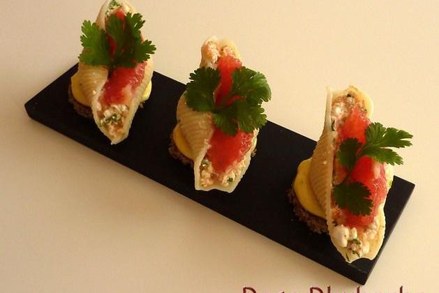 Conchiglie sur toast mayonnaise acidulée farcie au saumon fumé et cottagecheese pamplemousse - Membre_248867