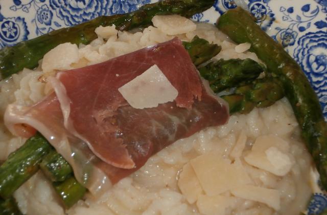 Risotto aux asperges et jambon Serrano - Photo par MyCulinaryCurriculum