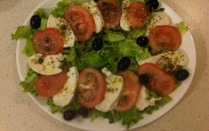 Salade tomate mozzarella - Photo par loulou9185