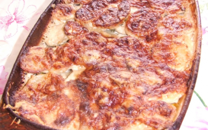Gratin de courgettes et pommes de terre facile - Photo par lafermY