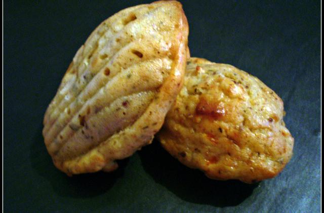 Madeleines poivrons, feta et surimi - Photo par Coraya