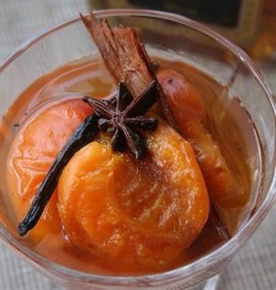 Gelée d'abricots au rhum vieux - Photo par passioW