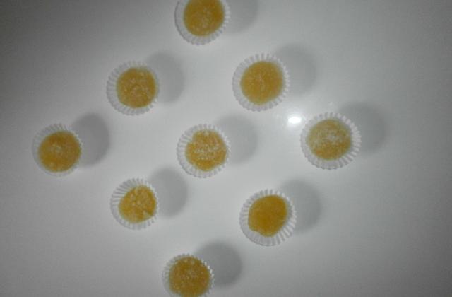 Bonbons de poivron vert aux zestes d'orange - Photo par tosaga