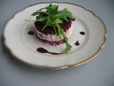 Milleufeuille de betterave et sa reduction balsamique - Photo par emmala