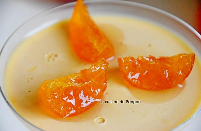 Panna cotta à la confiture de clémentine sur un lit de confiture de lait - Photo par Ponpon